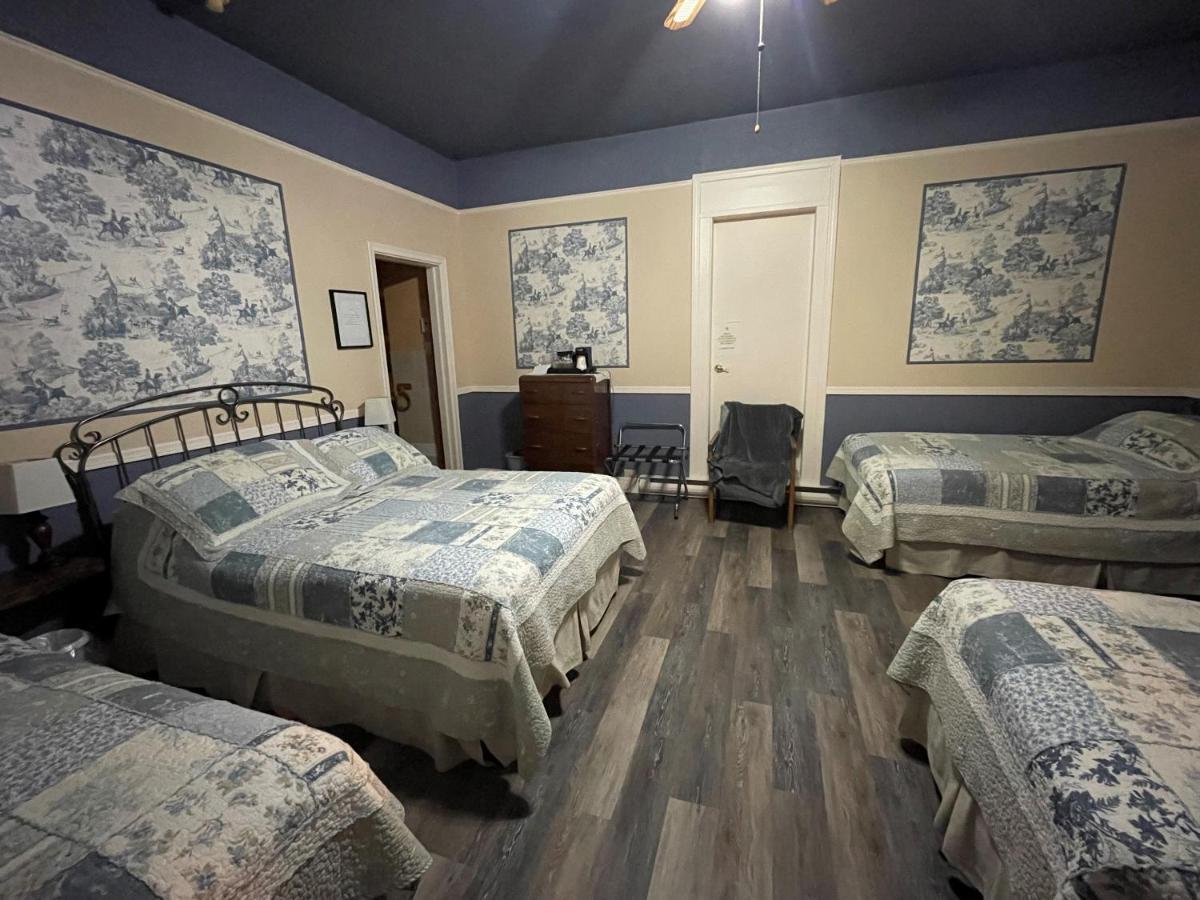 Auberge Presbytere Mont Lac-Vert Hébertville المظهر الخارجي الصورة