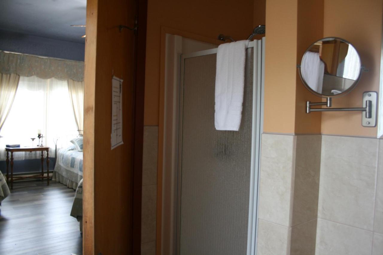Auberge Presbytere Mont Lac-Vert Hébertville المظهر الخارجي الصورة